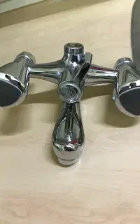 شیر حمام