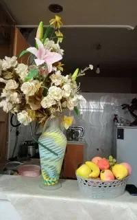 گل با گلدان