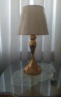آباژور رو میزی