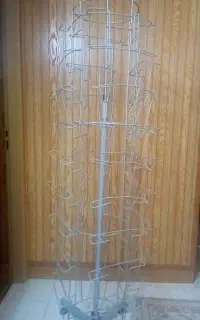پایه چرخان  نگهدارنده کتاب