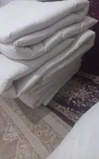تشک وپتو سنتی،بالشت پر