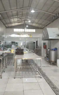 جذب نیروی کار در کارگاه تولید باقلوا