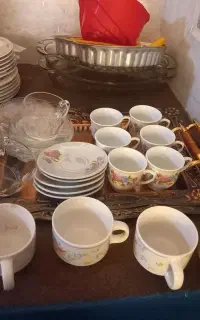 مقداری ظرف به قیمت فوق العاده