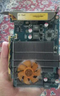 کارت گرافیک یک گیگ