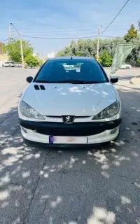 206مدل 94تمیز و مرتب