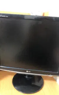 مانیتور۱۹اینچ LG
