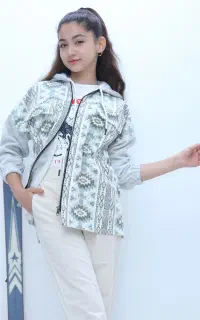 سویشرت زیپی پنبه دخترانه ۹ تا ۱۲