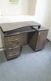میز کامپیوتر