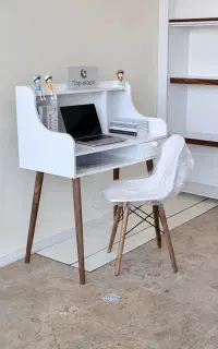 مطالعه،میز تحریر ایلیا،میزتحریر