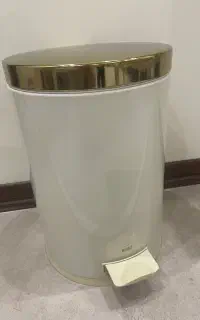 سطل زباله ارام بند