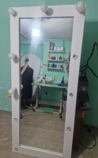 اینه قدی