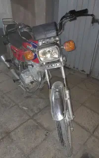 موتورکوبیر۱۵۰استارتی مدل کاربرات