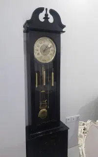 ساعت ایستاده چوبی