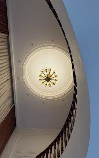 تعدادی لوستر در حدنو