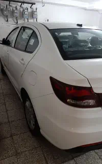 شاهین دنده توربو با سانروف مدل ۴۰۵