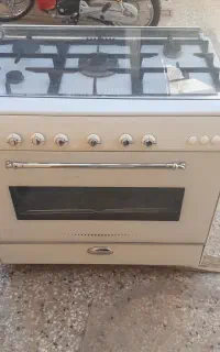 اجاق گاز فر دار وجوجه گردان