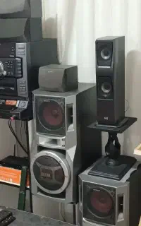 ضبط سونی XGV10