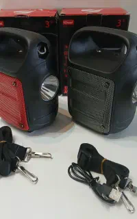 اسپیکر چراغ قوه دار kts