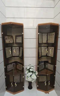 ویترین چوبی