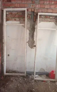 چند عدد درب اهنی