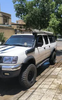 نیسان پیکاپ ۸۶ با لوازم