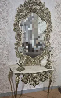 آینه شمعدان برنز با سنگ مرمر در حد نونو و رنگ ثابت