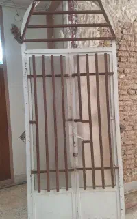 درب آهنی