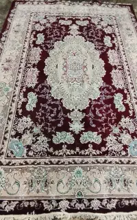 فرش ۵۰۰شانه ابریشم کاشان