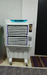 کولر پرتابل آبی