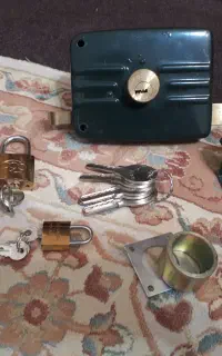 قفل درب
