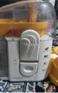 آبمیوه گیری با موتور قوی