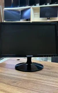 مانیتور سامسونگ ۱۹ اینچ