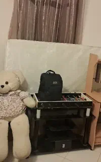 ساعت، دراور،میز کامپیوتر،تشک یکنفره،میز تلوزیون