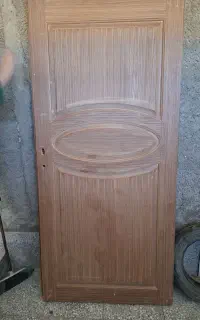 درب چوبی اتاق