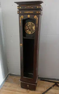 ساعت ایستاده ۳۰۰