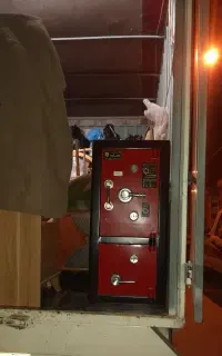 حمل نقل اثاثیه منزل وجهیزیه همراه با انواع ماشین