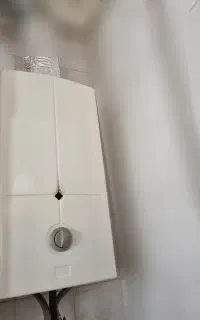 آبگرمکن دیواری سالم