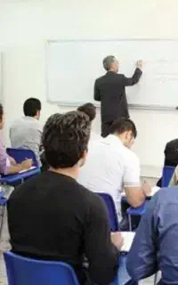 استخدام کادر آموزشی و اجرایی