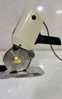 قیچی برقی آلفا قدرتمند نو نو