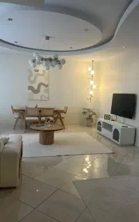 لوستر مولکولی و کنار اویز مولکولی طلایی