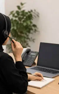 استخدام نیروی خانم در مجموعه موبایل