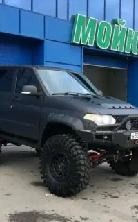 پاتریوت ۱۴۰۰ دنده بی رنگ