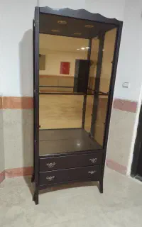 ویترین چوبی