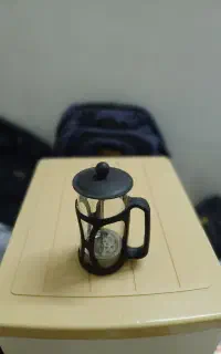 فرنچ پرس کاملاً نو و استفاده‌نشده
