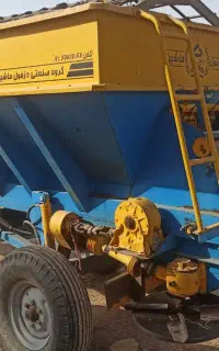 فروش یک دستگاه کودپاش دامی درحدنو کم کار