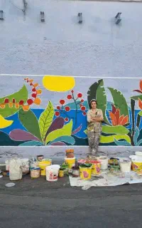نقاشی دیواری میکروسمنت ورق طلا