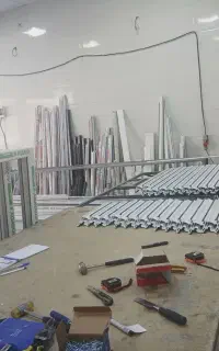 پنجره ودرب دوجداره پی وی سی و توری پلیسه