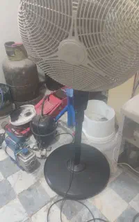 پنکه ایستاده