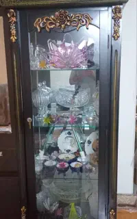 بوفه آینه وآلوژن دار،سالم درحدنو محکم وتمیز