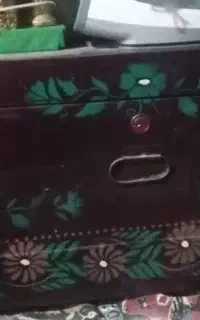 چمدون اهنی قدیمی سالم و نو